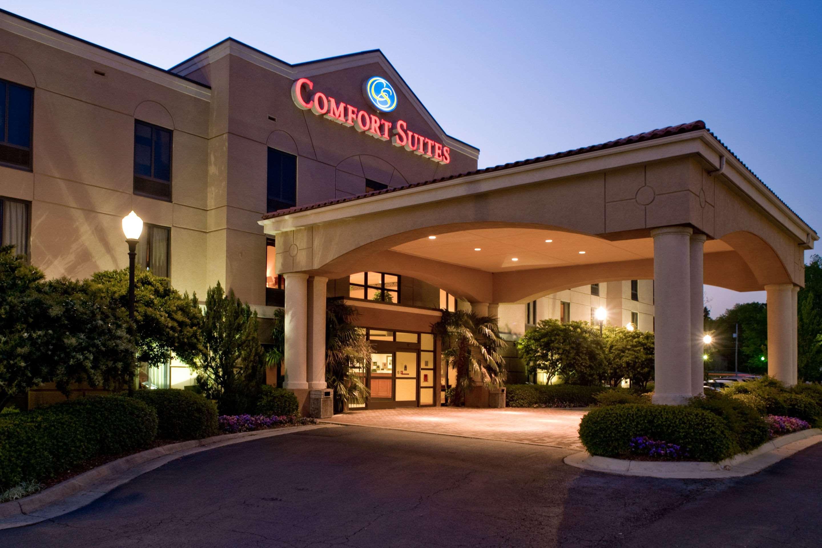 Comfort Suites Starkville Exteriör bild